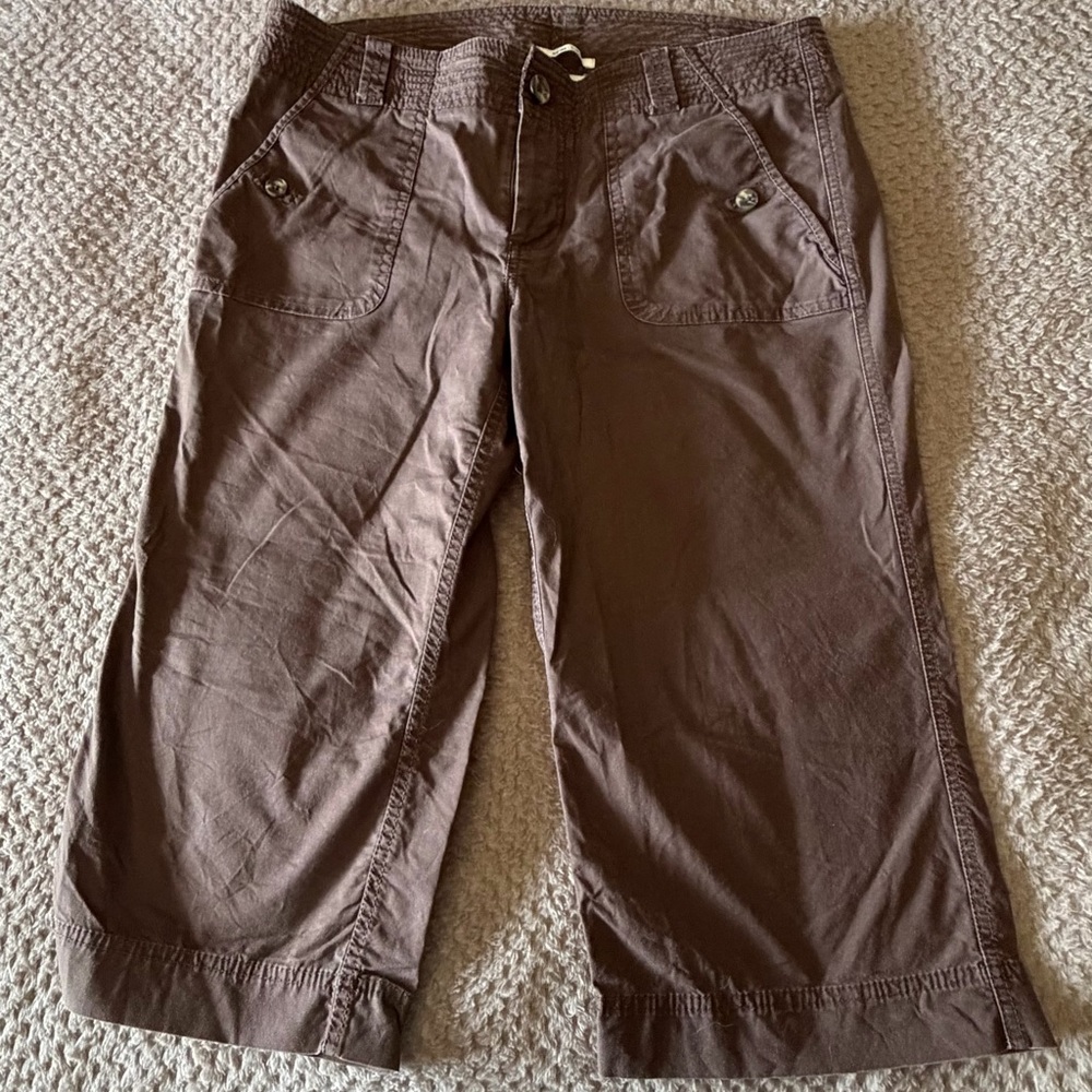 Dockers Curvy Brown Stretch Cotton Capris